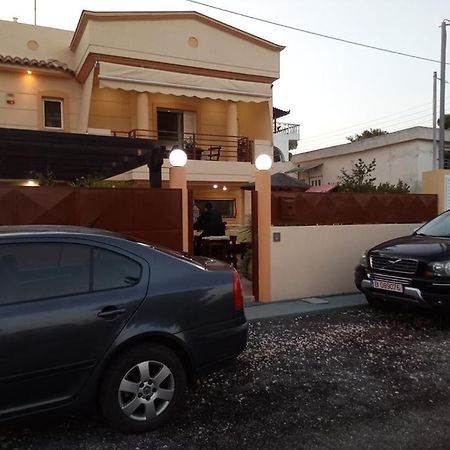 Villa Avatos - Near To The Port Of Rafina And The Airport Of Athens Agios Spyridon  Luaran gambar